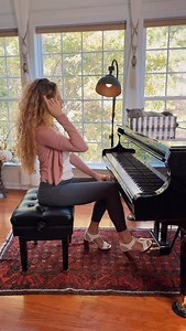 Fat Cat and I chilling to “Fur Elise” by Jon Batiste. Kitty thoroughly enjoyed the vibrations of the piano through his piano box. Also, you should always make priority for a few pets while playing. 😂 Enjoy! #piano #pianoplayer #pianomusic #pianocover #musician #pianosolo #fatcat #cat #pianocat #jonbatiste #furelise | AlliKats5