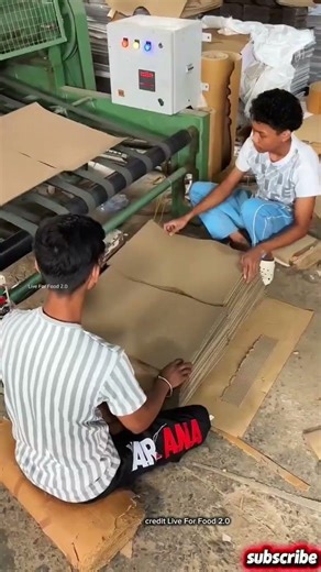 देखो समान पैक करने वाला गत्ता कैसे बनता है 😱 #trending #youtubeshorts #viralvideo