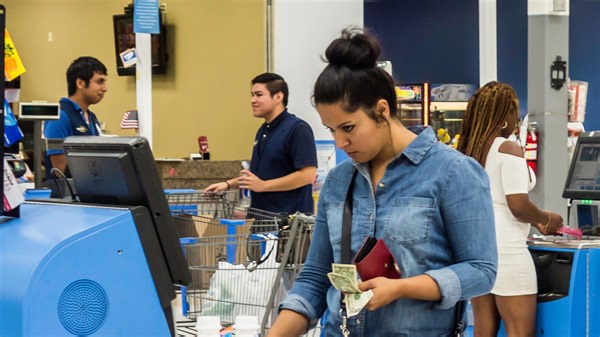 'I'm leaving,' fumes Walmart shopper who won't show receipt until policy changes
