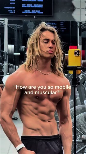 How 🤯…. Let me tell you! 👇🏼 Long muscle length training involves exercises that stretch muscles to their fullest range, building strength and flexibility simultaneously. It’s perfect for maximizing muscle gains and mobility. This is that the PureBody training philosophy encompasses! Maximising time, muscle, and mobility so you’re feeling and looking good! As well as not spending HOURS in the gym…. It’s all about efficiency here 😝 DM “PureBody” for 1:1 coaching with us! #LongMuscleLength #Mob