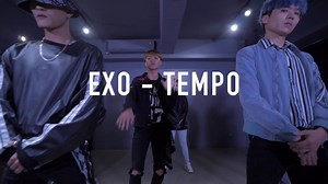⚡ ⚡ EXO - Tempo 舞蹈搶快版 ⚡ ⚡ 『Dance Cover』 歷經11了小時排練 6小時製作 才終於完成了EXO這次回歸 超有態度的一支舞蹈 💯 🤗 💙 過程真的非常辛苦與艱難 EXO的舞蹈一直以來都算不簡單 所以這次教室的師資們也耗費很大功力 才把這次的Cover完整地呈現出來 🎉 👉音樂 ：EXO - Tempo 👉所屬經紀公司：SM ENTERTAINMENT 👉影片出品：SOUL BEATS Dance Studio 👉指導老師：亨利老師、小燦老師、懷恩老師、米古老師 👉演出人員： 亨利 小燦 米古 懷恩 昱洋 蔡蔡 雷喨 佩萱 👉 製作 : SOUL BEATS Dance Studio 導演/攝影 亨利/管妹 | SOUL BEATS Dance Studio