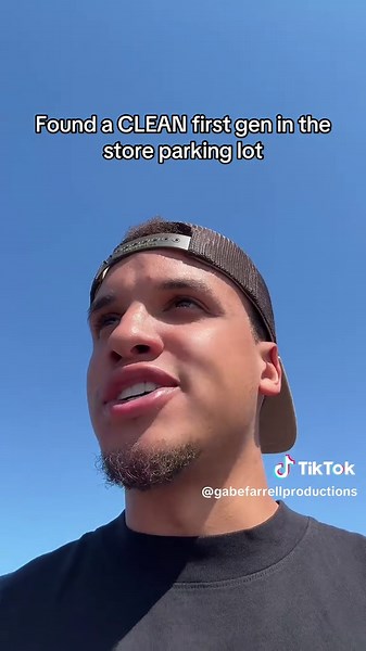 Exploring a Super Clean First Gen Cummins