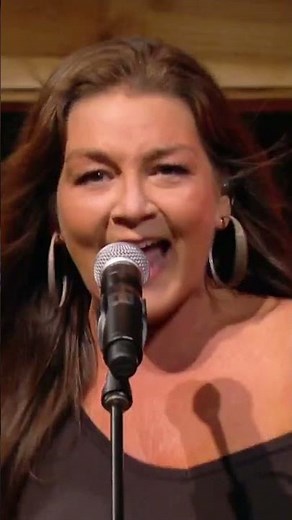 Gretchen Wilson - The Song