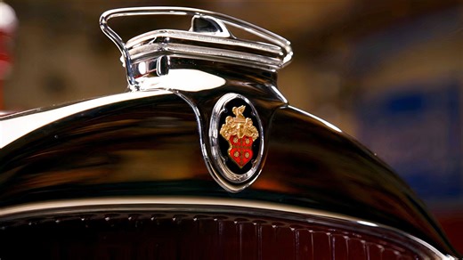 Jay Leno reviews the only known 1930 Packard 734 Speedster Victoria