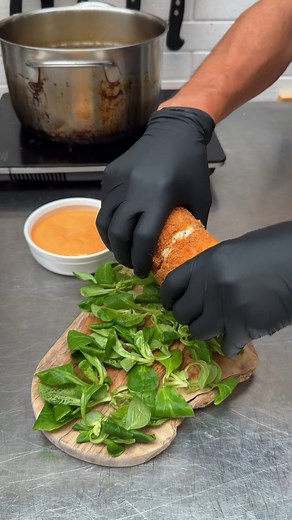 91K views · 172 reactions | Philly Cheesesteak Hoagie Roll! One bite & you're in Philly 燎數 | Chefclub Australia | Facebook