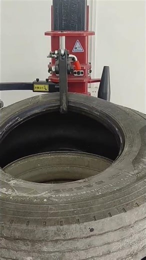 Tire 🛞 Remove in Wheel use this Machine #crafts #diy #viral