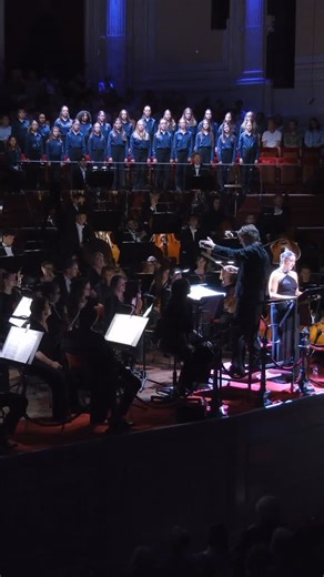 Rufus Wainwright on Instagram: "“Agnus Dei” from Dream Requiem, live at the Concertgebouw in Amsterdam Dream Requiem comes to Hamburg for two special nights next week at @elbphilharmonie on August 22nd & 23rd"