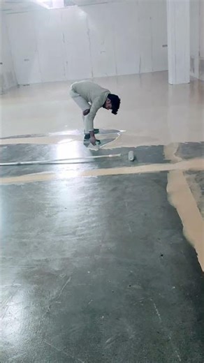 Epoxy flooring and warking primary and screeding #epoxyflooring01