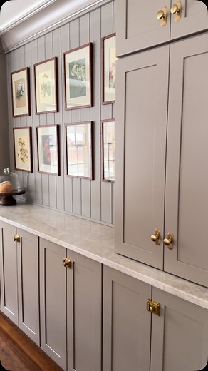 Hosting Thanksgiving this year is going to be a DREAM! 😍 I have been so excited to share a proper before and after and boy is this transformation satisfying. We are about 95% percent finished with this kitchen, but I couldn’t wait any longer to start sharing it with you! We have already been hosting a ton this fall season and these cabinets from @thertastore have been a DREAM. I worked with their in-house designers to come up with a plan that worked with the wall removal and buffet extension in