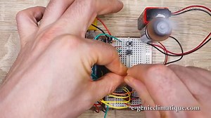 Arduino74-Test du programme en réel sur la breadboard moteur CC inversion sens rotation PWM