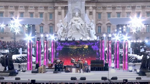 Watch: QUEEN   ADAM LAMBERT Open Queen's Platinum Jubilee Concert