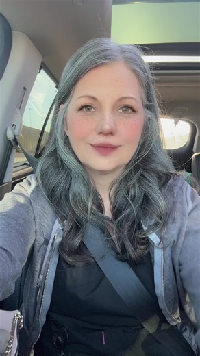 #crazyoldladyontiktok #delusional #delicious #whatsthedifference #lol ..more like delirious lol again, take my phone haha