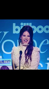 She’s so slay #lanadelrey #fyp #moodswings #moodcore #lana @Lana Del Rey