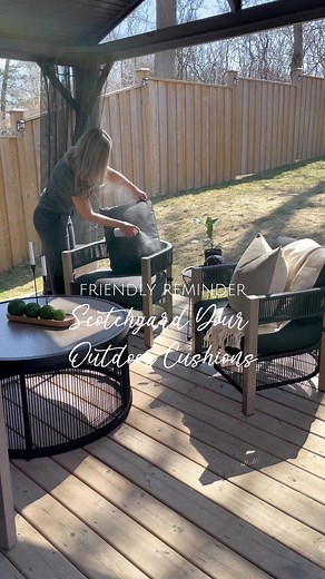FRIENDLY REMINDER! Scotchgard your outdoor cushions🫶🏼 This helps repel rain and moisture as well as protect your fabric from fading caused by UVA and UVB rays! You only need 1 coat! It dries quickly it’s and odourless! Happy Thursday🫶🏼 Shop my home and get exclusive app only content by following me on LTK and AMAZON, click the link in my bio! . . . #outdoorpatio #outdoorlivingspace #springdecorating #springtips #hometips #patiofurniture #patiostyle #patioliving #springstyle #outdoorfurniture