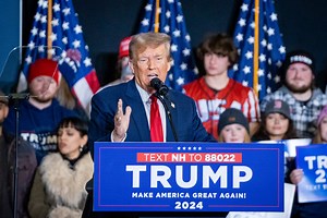 Trump Holds Campaign Rally in Las Vegas