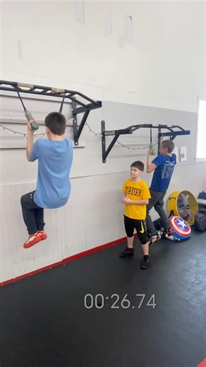 Fun pull-up comp we had at practice today 🔥