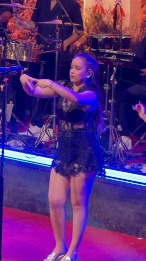Las ocurrencias de Kiarita Lozano #peru #cumbia #musicaperuana #musica #reels #show #baile #live