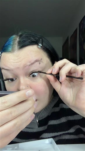 Essential Eyelash Tutorial for Stunning Looks