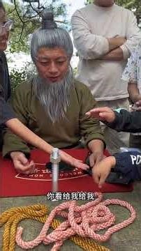 Master the Art of Self-Rotation with a Screw - A Magic DIY Technique