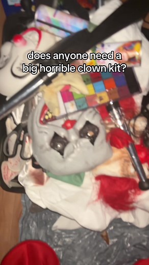 im more of a jason kinda guy | Clown Costume