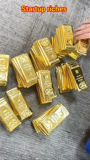 $7,410,940 Insane Gold Pile! 😱 50 Kilo Bars Worth Millions – Startup Riches