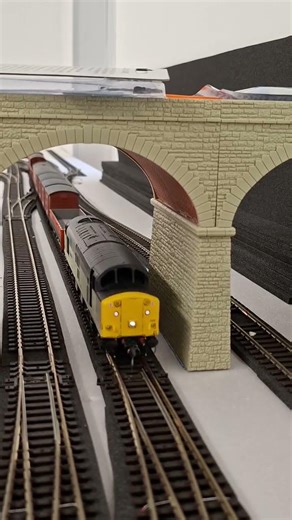 Vitrains class 37, TTS sound.