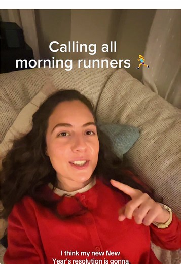 Morning runs or evening runs? Be honest 🤞#marathontraining #running #clt