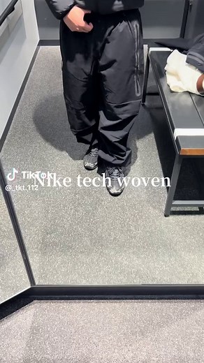 Los mejores pantalones Nike Tech que debes tener