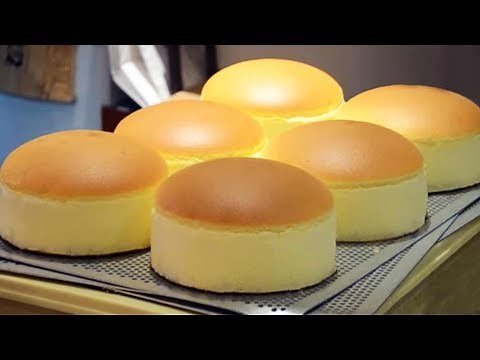 Jiggly Fluffy Japanese Cheese Cake