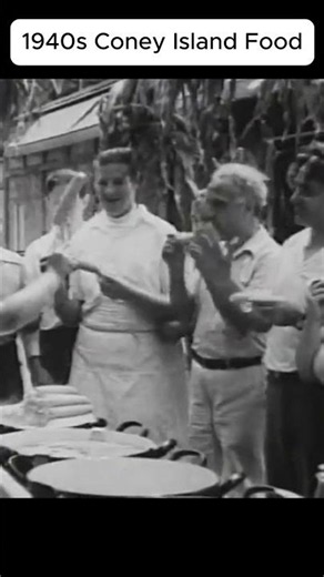 What People Ate at Coney Island in 1940 🌭🌽