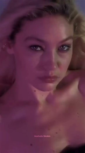 Gigi Hadid Style 🔥 #shorts #entertainment