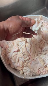 CHitterlings so clean you can drink water from them. #fyp #fighthunger #viralvideo #chef #birminghamalabama #chitterlings #crystalclear # To order use this link⬇️⬇️⬇️⬇️⬇️⬇️ https://lobhouse.square.site/?mibextid=Zxz2cZ&fbclid=IwAR1dB3NlXyvwGTOikGCSDuUhxwacxADQYX-FaknJ_HR3N-uHq5HLxU3tqH0 | Tasty Eats So Yummy