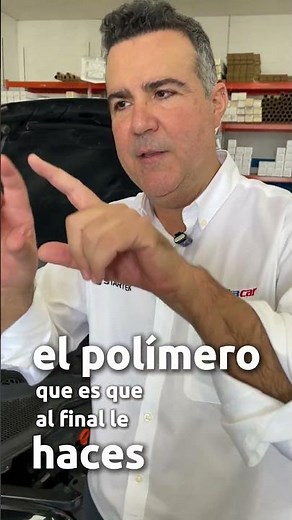 Pulido de faros + laca barata = DESASTRE 🙈