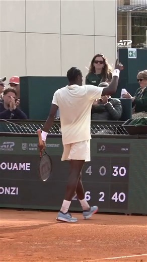 17-year-old Moise Kouame INCREDIBLE 25-shot rally 🔥