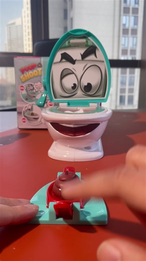 The Funniest poop shooting Game Ever 💩💦This is the most fun gift l’ve ever bought on tiktok l think compared to letting kids stare at screens this is the best quality time we’ve ever had together👇🏻🔗#fyp #viral #boystoys #toys #girls #kids #poop #💩 #familytoy #party