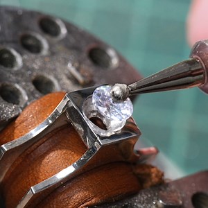 Elevating Style with a Unique Coconut Ring | 3-Minute Hacks