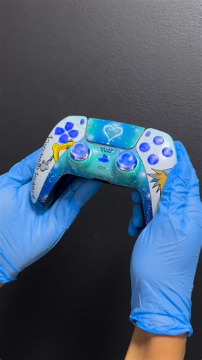 Sircastleteees on Instagram: "Custom Kingdom Hearts PS5 Controller We added the LED lights , along with the kingdom hearts art work on it as well If you want a custom gaming controller please message us we can do any style or any theme you want with quick turn around time #ps5 #custom #controller #fire #cool"
