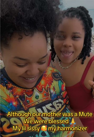 Joyful Cartoon Intro Song & Family Bonding