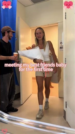 meeting my best friends baby for the first time 😭 the happiest of tears #baby #bestfriend