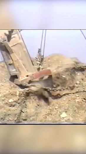 If I had a dollar for every time someone commented “Big Muskie was bigger” on my dragline posts, I’d have enough money to buy a new Big Muskie.