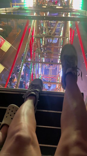 ❤️🤍💙 #FourthOfJuly #YaGottaRegatta #AAA 🎡