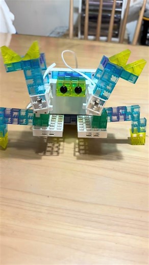 lego robot 蟹