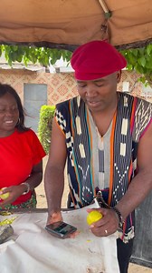 635K views · 10K reactions | Les Vendeuses d’Orange de MTN Moovent bcp  (Excusez nous pour la qualité sonore la pluie s’est invitée au tournage avec son ami vent ) | Le Magnific | Facebook