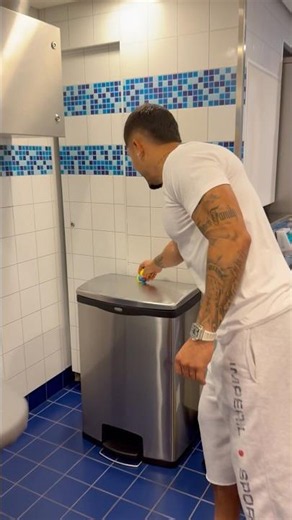 Dad finds a secret duck on the cruise ship #shorts