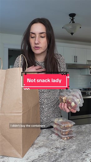 Not the snack lady 🙃#easyweeknightmeals #momlife easy healthy food, best recipes