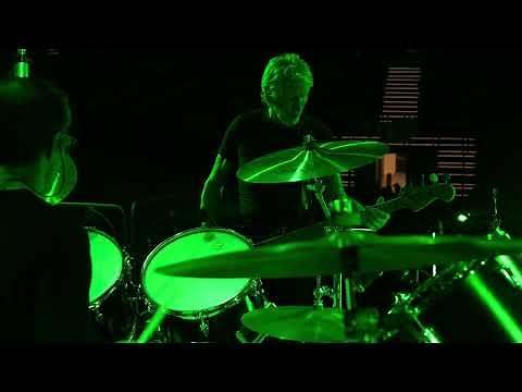 Roger Waters – This Is Not A Drill – Live From Prague - "Money"