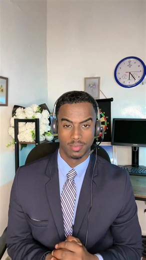 @anwar_acf ✨ Want to learn English for FREE? Haa, waa bilaash 100% — xitaa hal dollar ma bixinaysid! 👉 Follow me 👉 Like this video ❤️ 👉 Follow my second account 👉 Click the link in my bio 🔗 That’s it. I’ll help you improve your English and reach the next level 🚀 Aad baan kuugu dadaali doonaa 💙 Let’s grow together 🌍 #fyp #viral #english #culuumacademy #somalitiktok