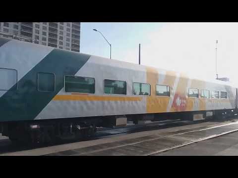 RARE! Glenfraser Lounge Car on VIA Rail #84 in London, Ontario on July 5th, 2018
