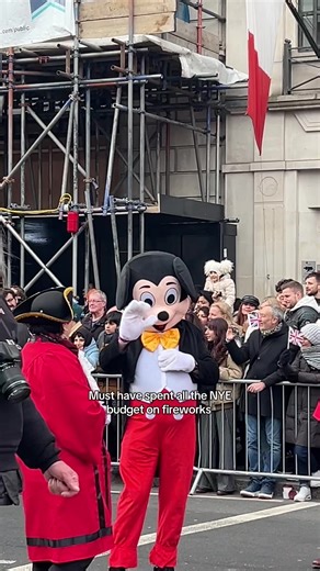 London New Year's Eve Parade Highlights