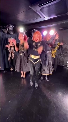 #恋人がサンタクロース #松任谷由実 #カメレオン昭和ユニット #クロディー #shorts #dance #choreographer #merrychristmas #christmas #昭和